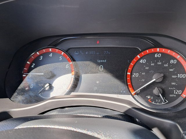 Used 2025 Nissan Frontier PRO-4X AWD/4WD image 9