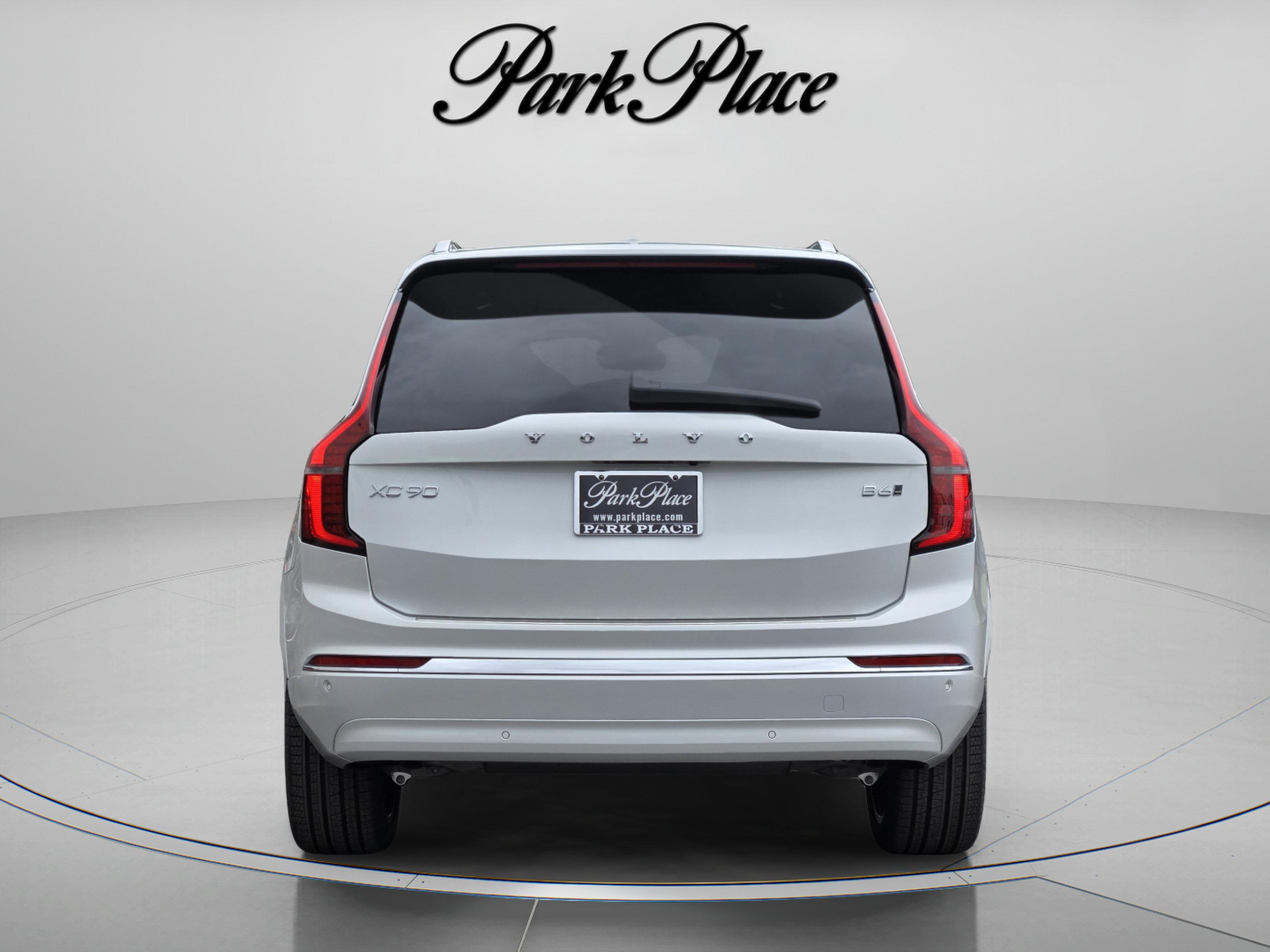Used 2026 Volvo XC90 B6 Plus w/ Protection Package Premier AWD/4WD image 4