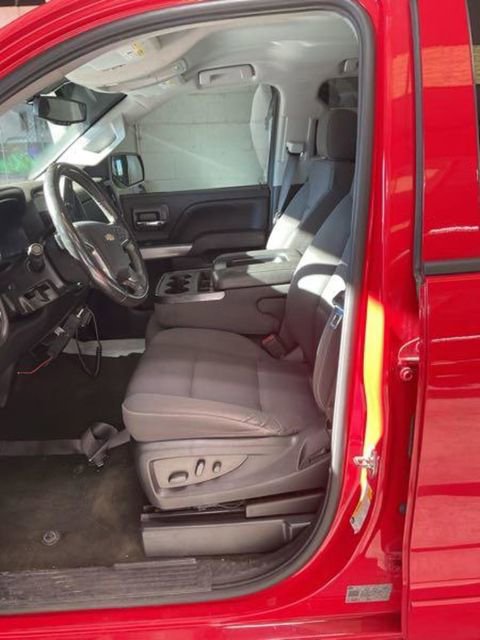 Used 2018 Chevrolet Silverado 1500 LT w/ All Star Edition image 13