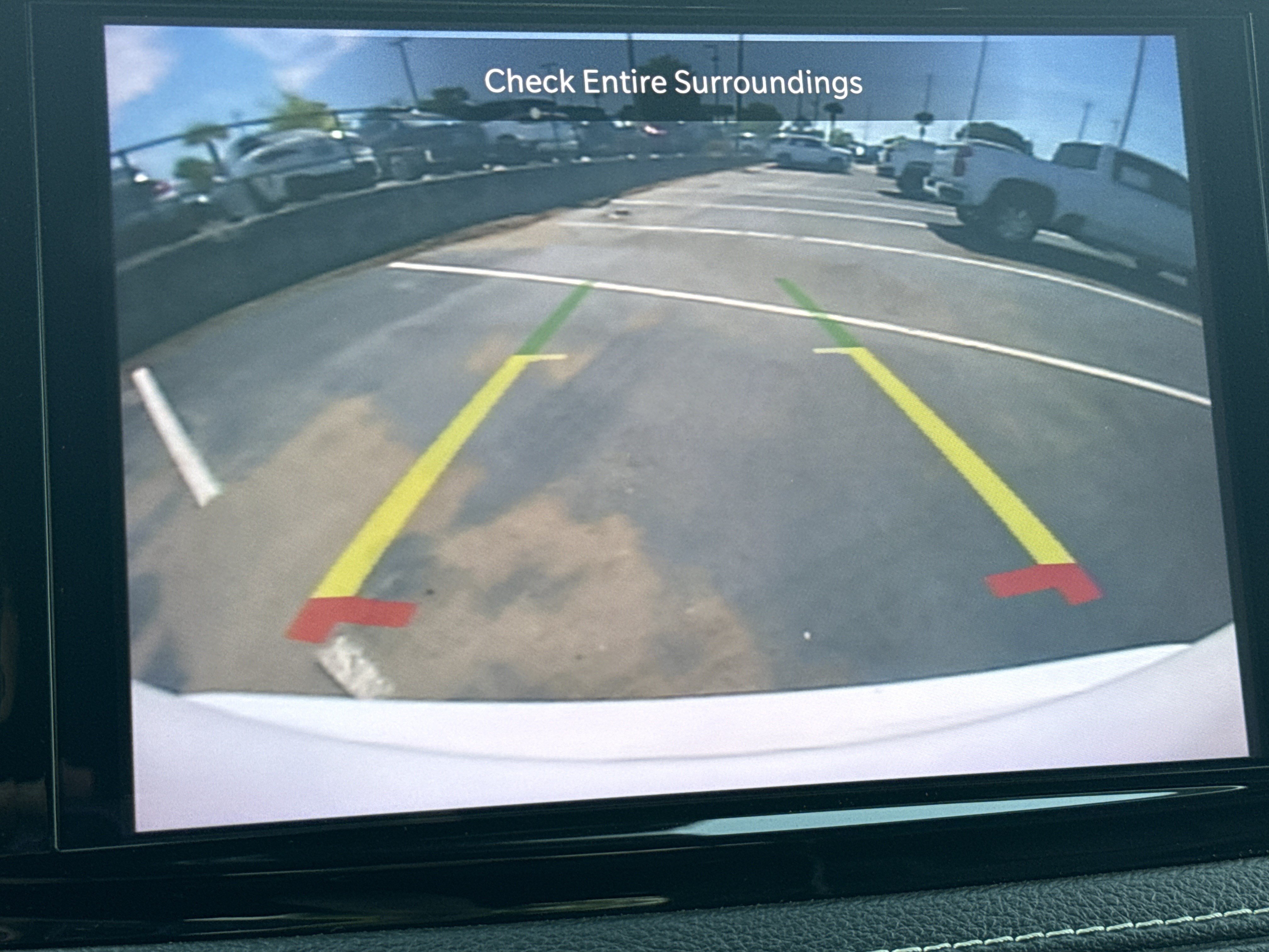 Used 2025 Chrysler Pacifica Limited FWD image 24