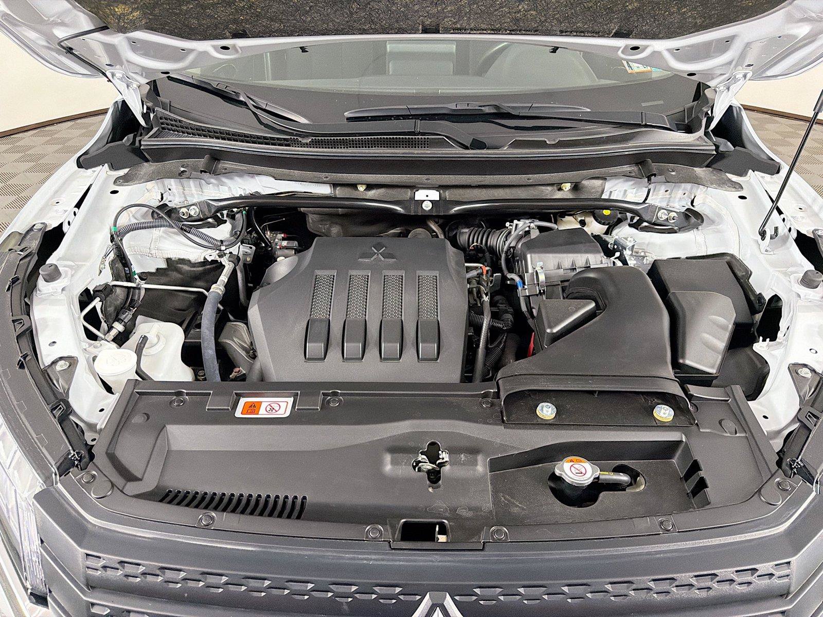 Used 2024 Mitsubishi Eclipse Cross Ralliart AWD/4WD image 30