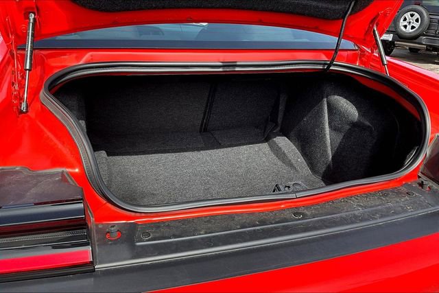 Used 2022 Dodge Challenger R/T w/ Blacktop Package image 29