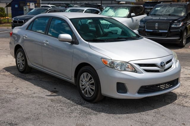 Used 2011 Toyota Corolla LE FWD image 18