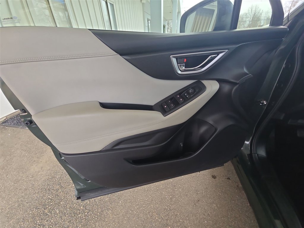 Used 2023 Subaru Forester Premium image 21
