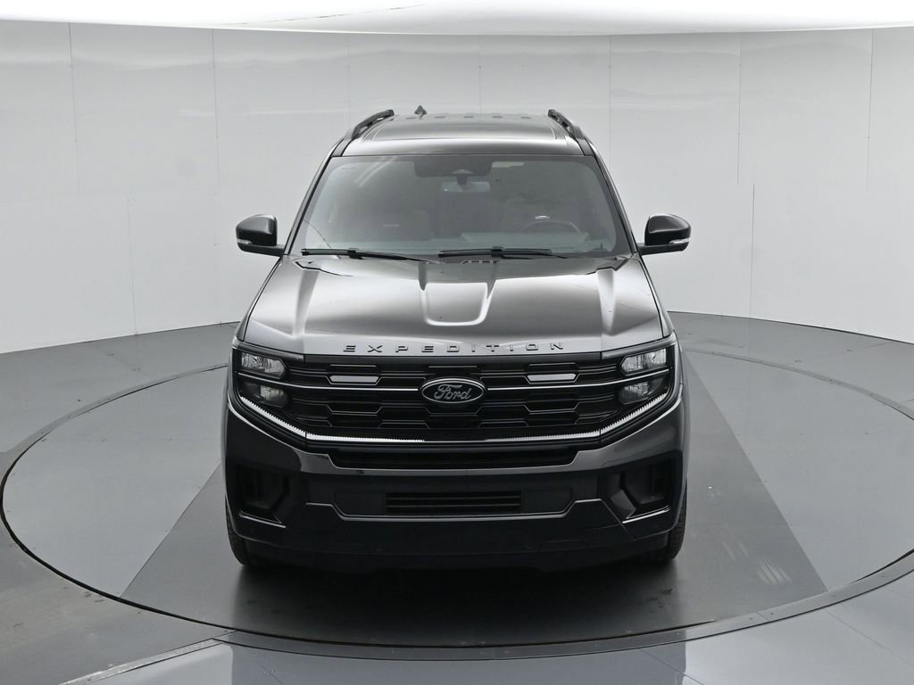 New 2026 Ford Expedition Max Platinum w/ Stealth Appearance Package image 39