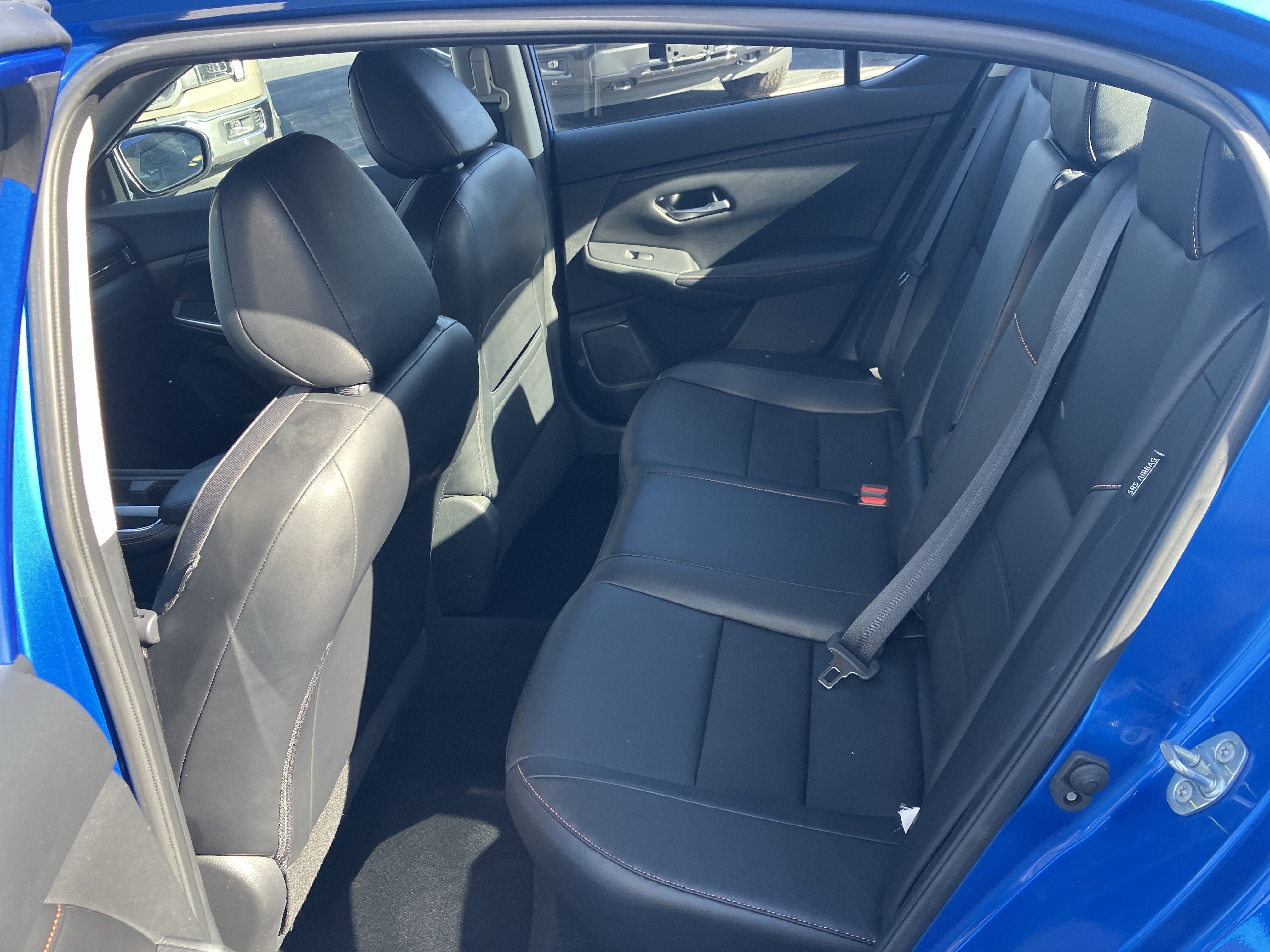 Used 2022 Nissan Sentra SR w/ SR Premium Package FWD image 14