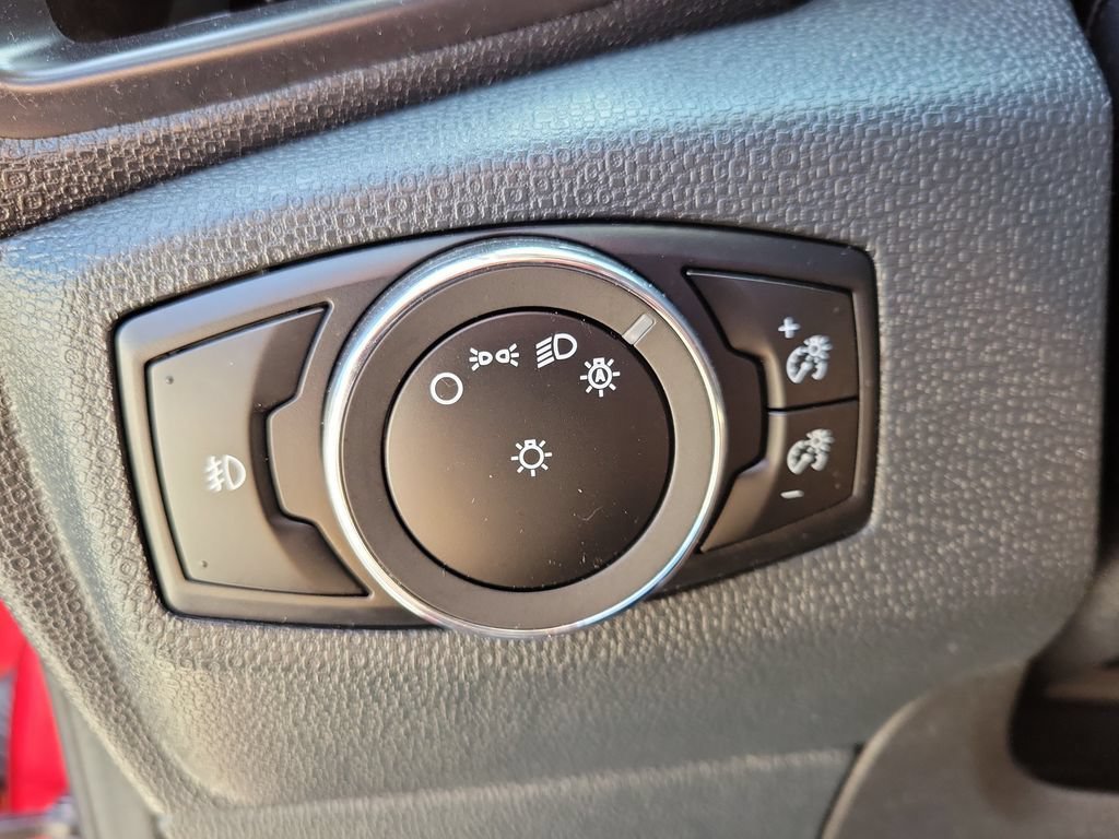 Used 2019 Ford EcoSport SE AWD/4WD image 18