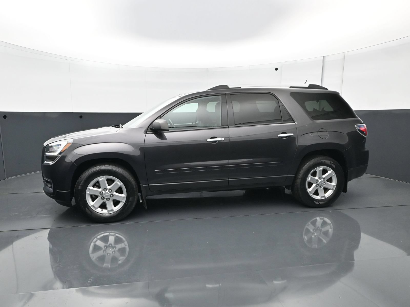 Used 2024 Mitsubishi Eclipse Cross SEL AWD/4WD image 3