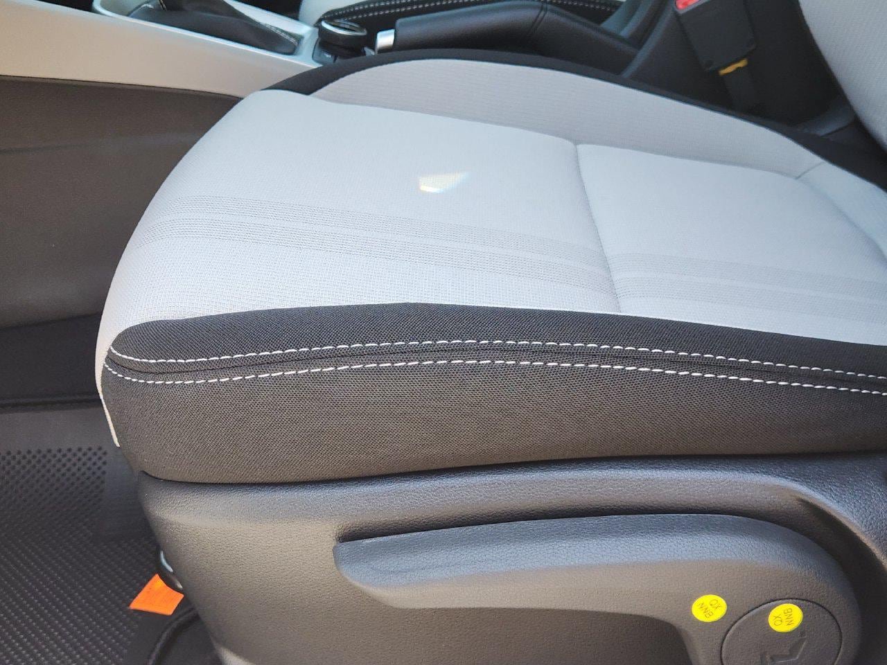 New 2026 Hyundai Venue SEL FWD image 23