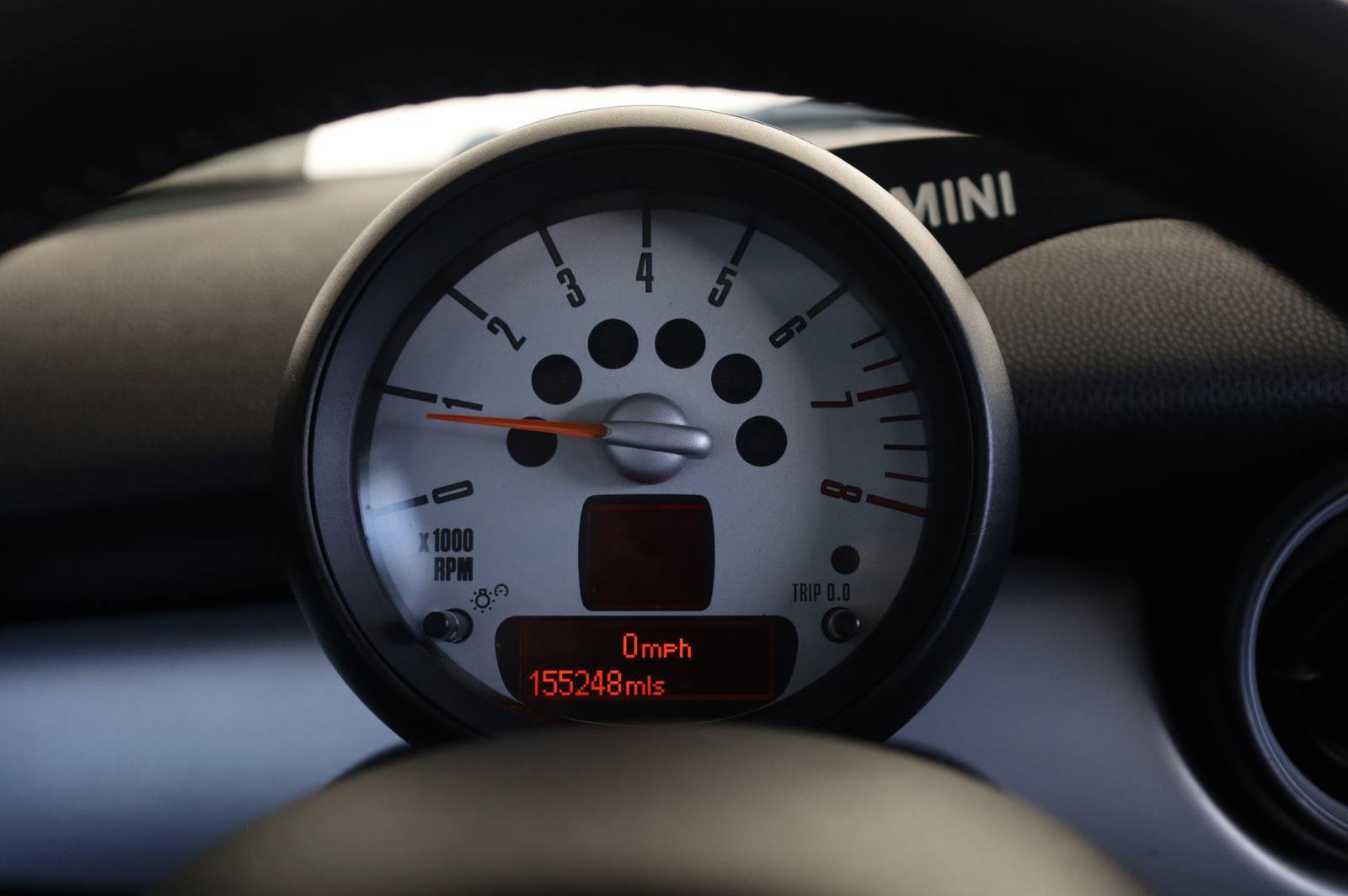 Used 2011 MINI Cooper Hardtop FWD image 40