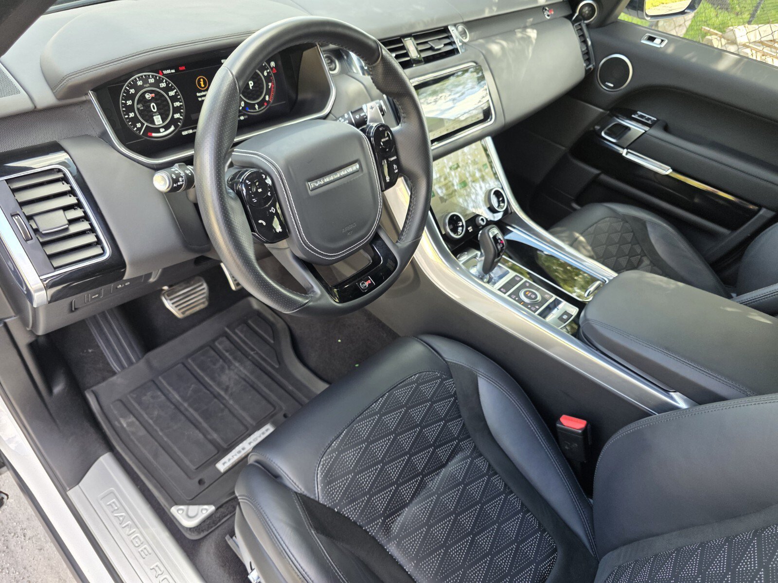 Certified 2022 Land Rover Range Rover Sport SVR AWD/4WD image 11
