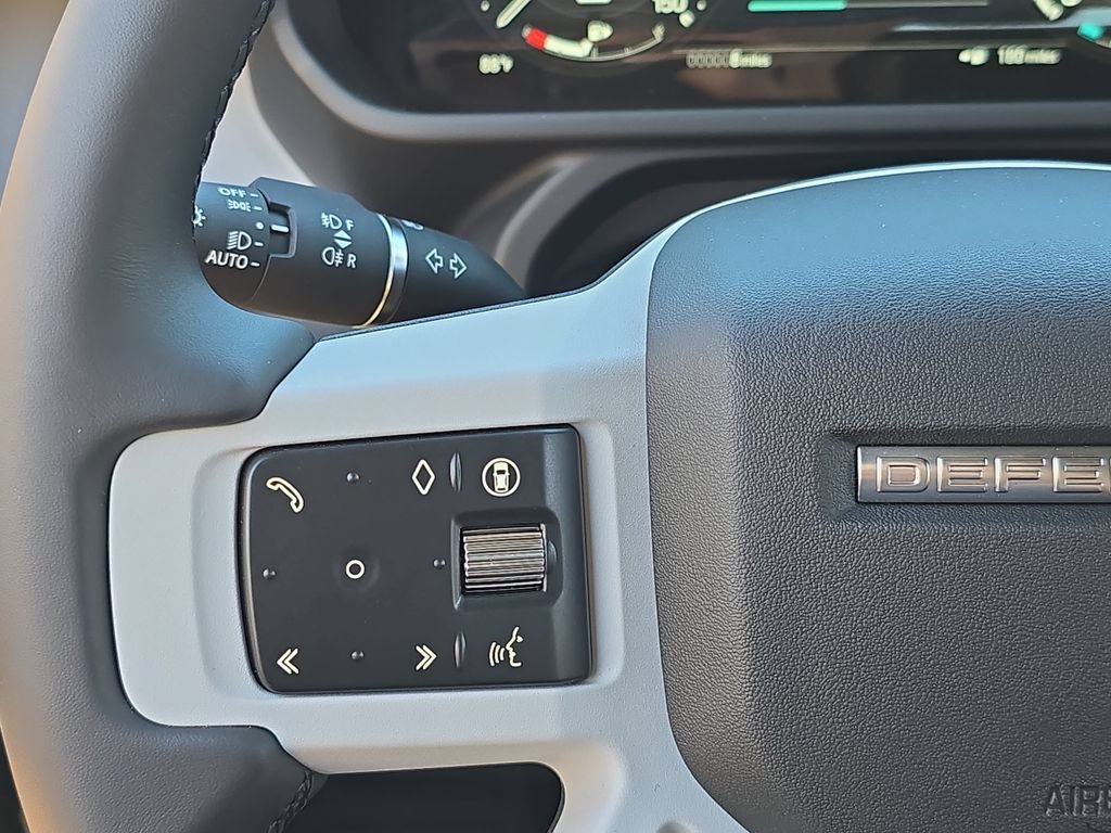 New 2026 Land Rover Defender 110 S AWD/4WD image 17