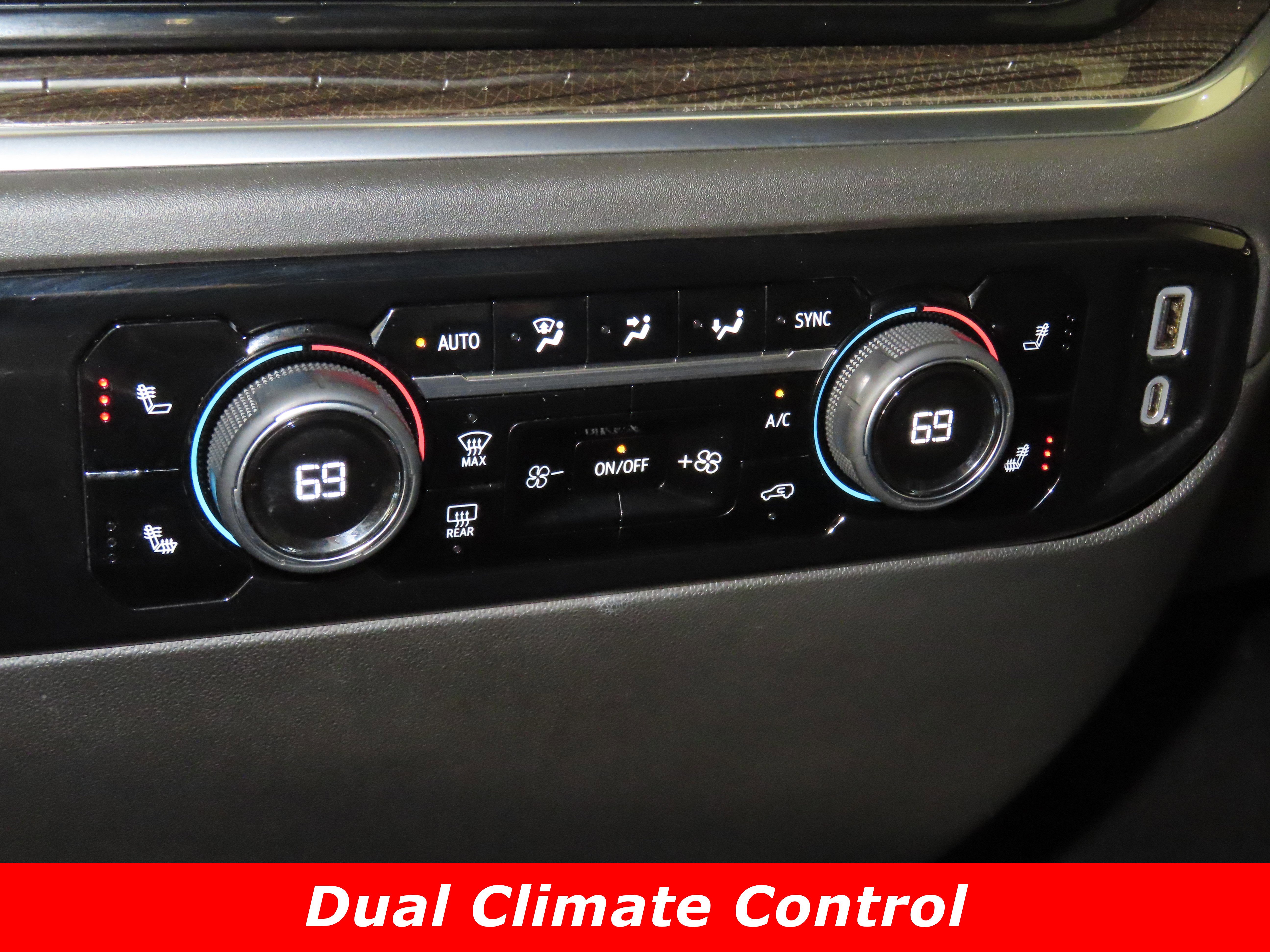 Used 2022 Chevrolet Silverado 1500 LT AWD/4WD image 8