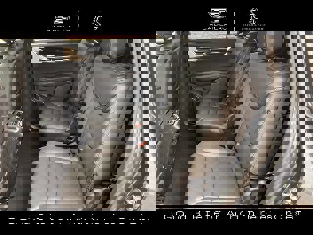 Used 2020 Cadillac XT6 Premium Luxury image 31