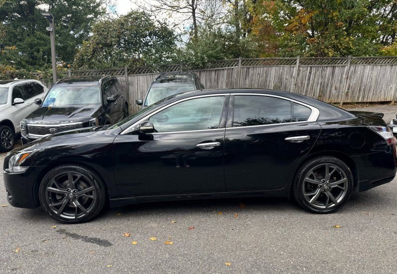 Used 2014 Nissan Maxima 3.5 SV w/ Sport Package image 4