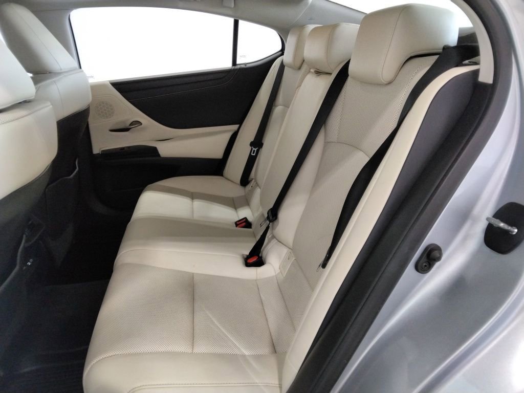 Used 2022 Lexus ES 350 w/ Premium Package image 38