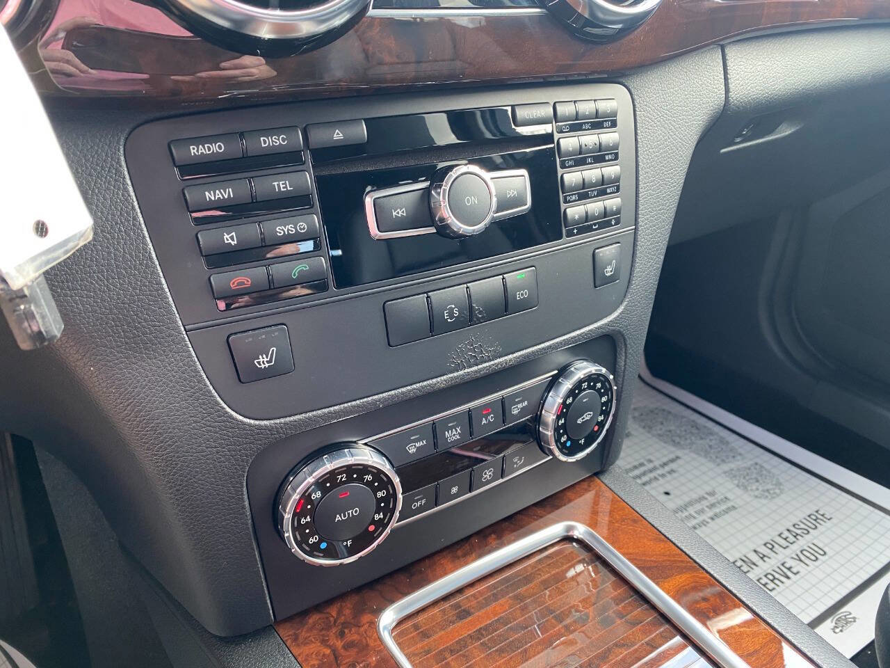 Used 2013 Mercedes-Benz GLK 350 4MATIC image 16