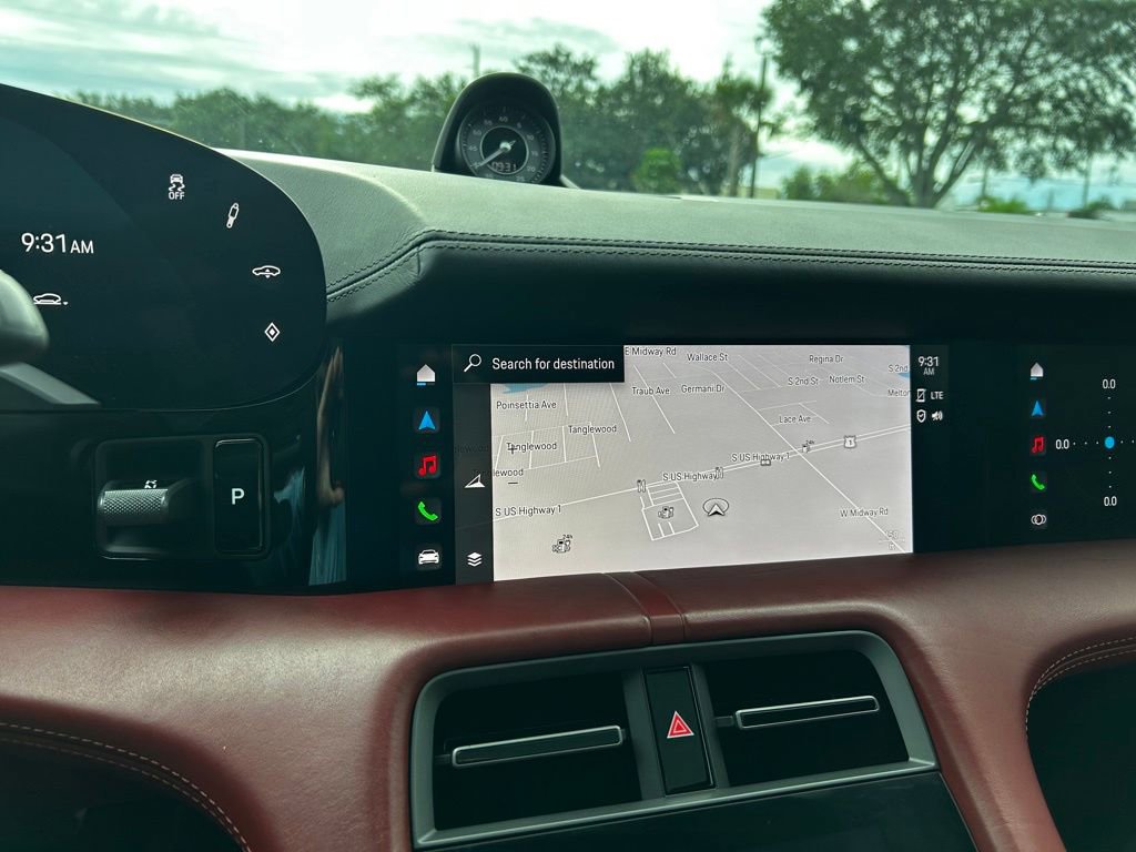 Used 2020 Porsche Taycan Turbo S image 26