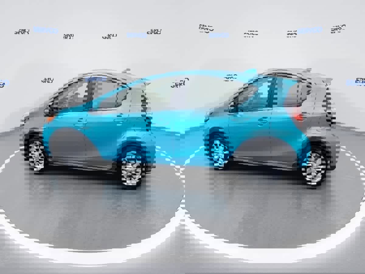 Used 2018 Toyota Prius C Four image 5