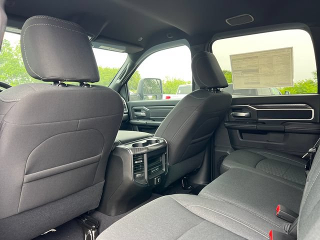 New 2026 RAM 2500 Big Horn AWD/4WD image 34