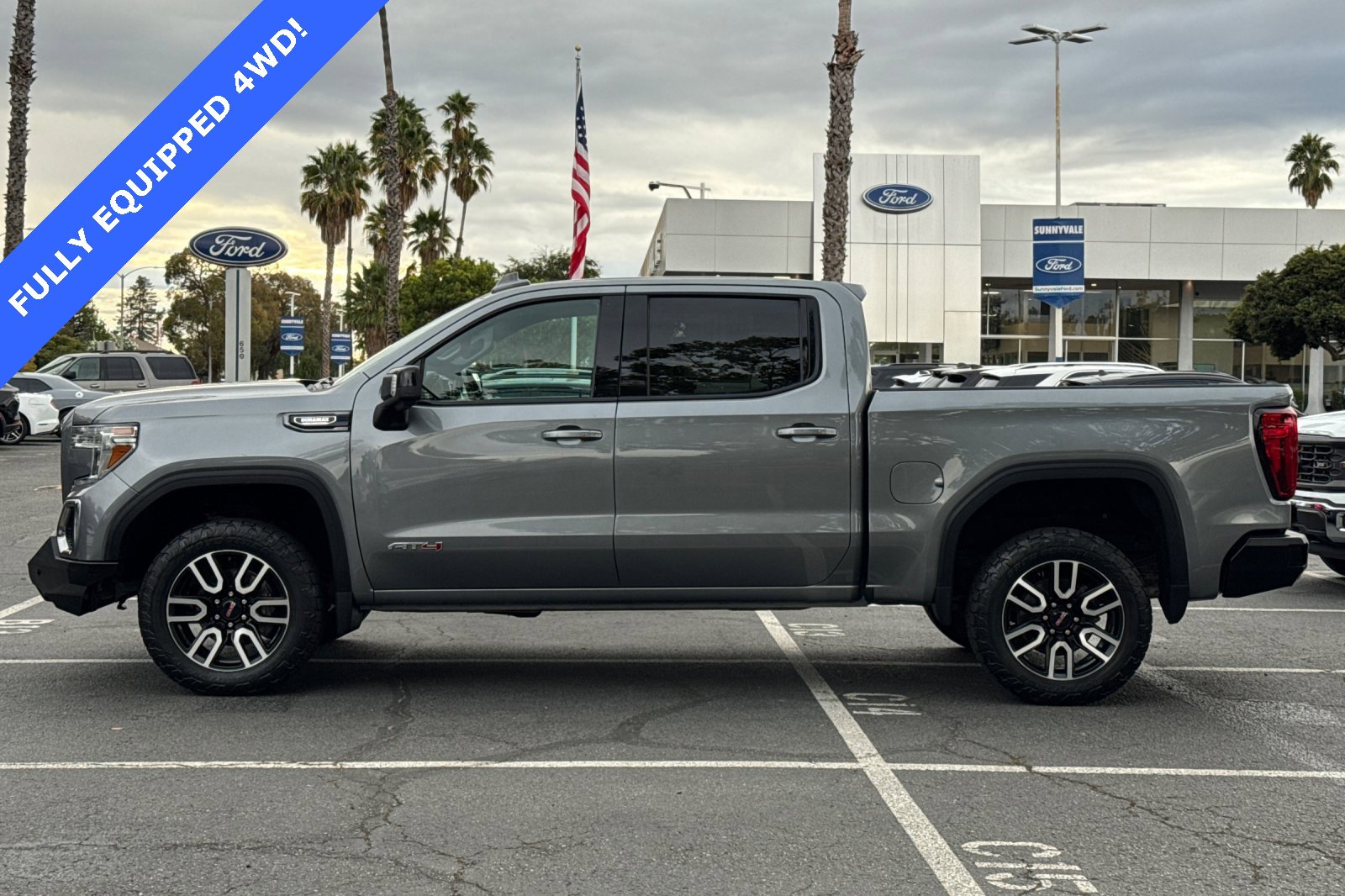 Used 2021 GMC Sierra 1500 AT4 w/ AT4 Preferred Package image 7