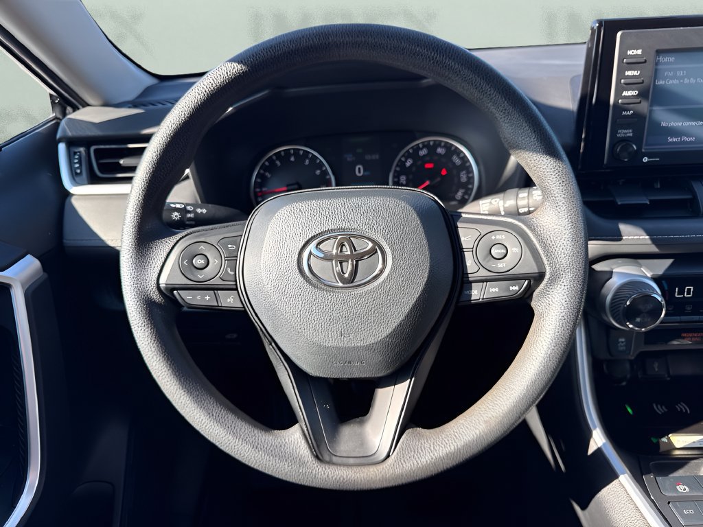 Used 2022 Toyota RAV4 XLE w/ Convenience Package FWD image 14