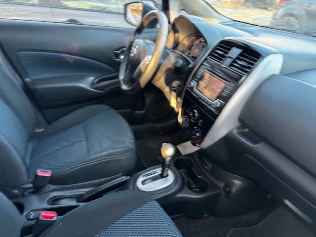 Used 2017 Nissan Versa Note SV image 30