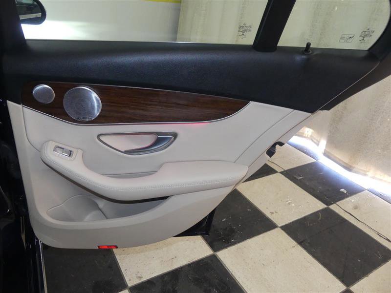 Used 2021 Mercedes-Benz C 300 4MATIC Sedan w/ Premium Package image 29