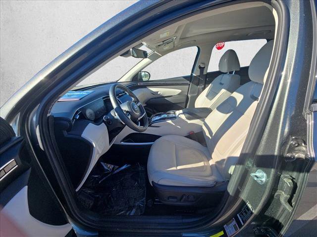 Used 2022 Hyundai Tucson Limited w/ Cargo Package image 17