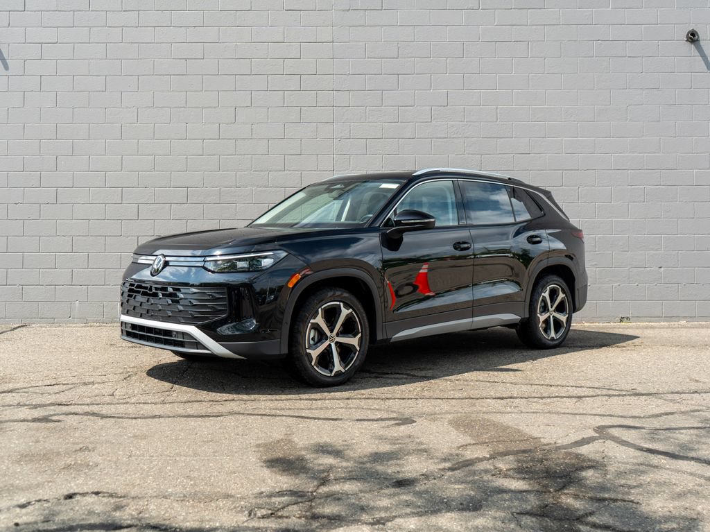 New 2026 Volkswagen Tiguan SE