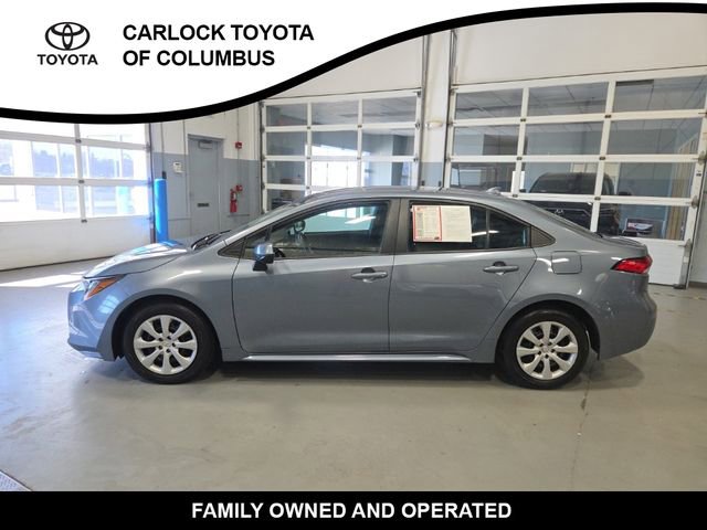 Used 2023 Toyota Corolla LE image 1