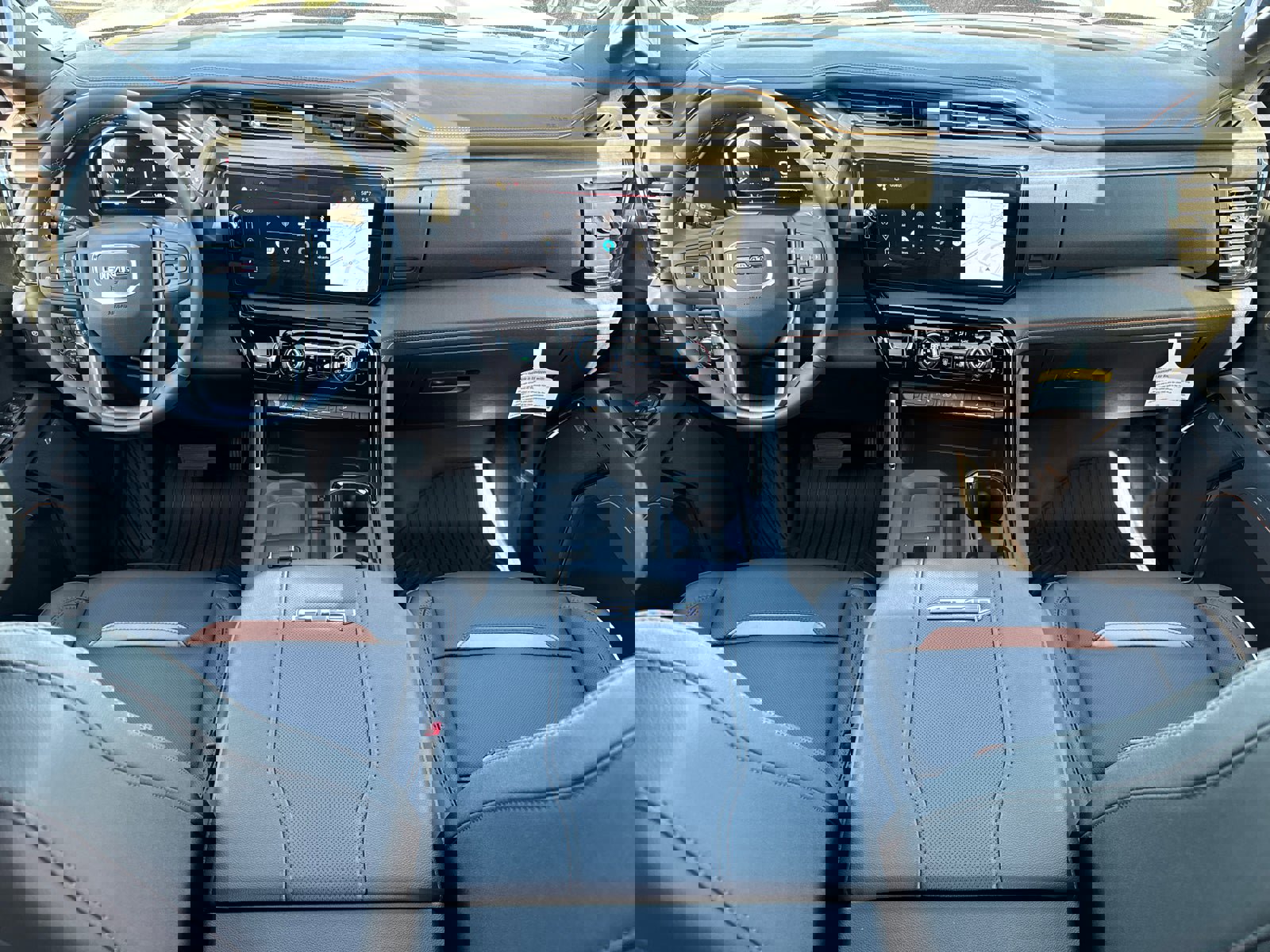 New 2025 GMC Sierra 2500 AT4 w/ AT4 Premium Plus Package image 19