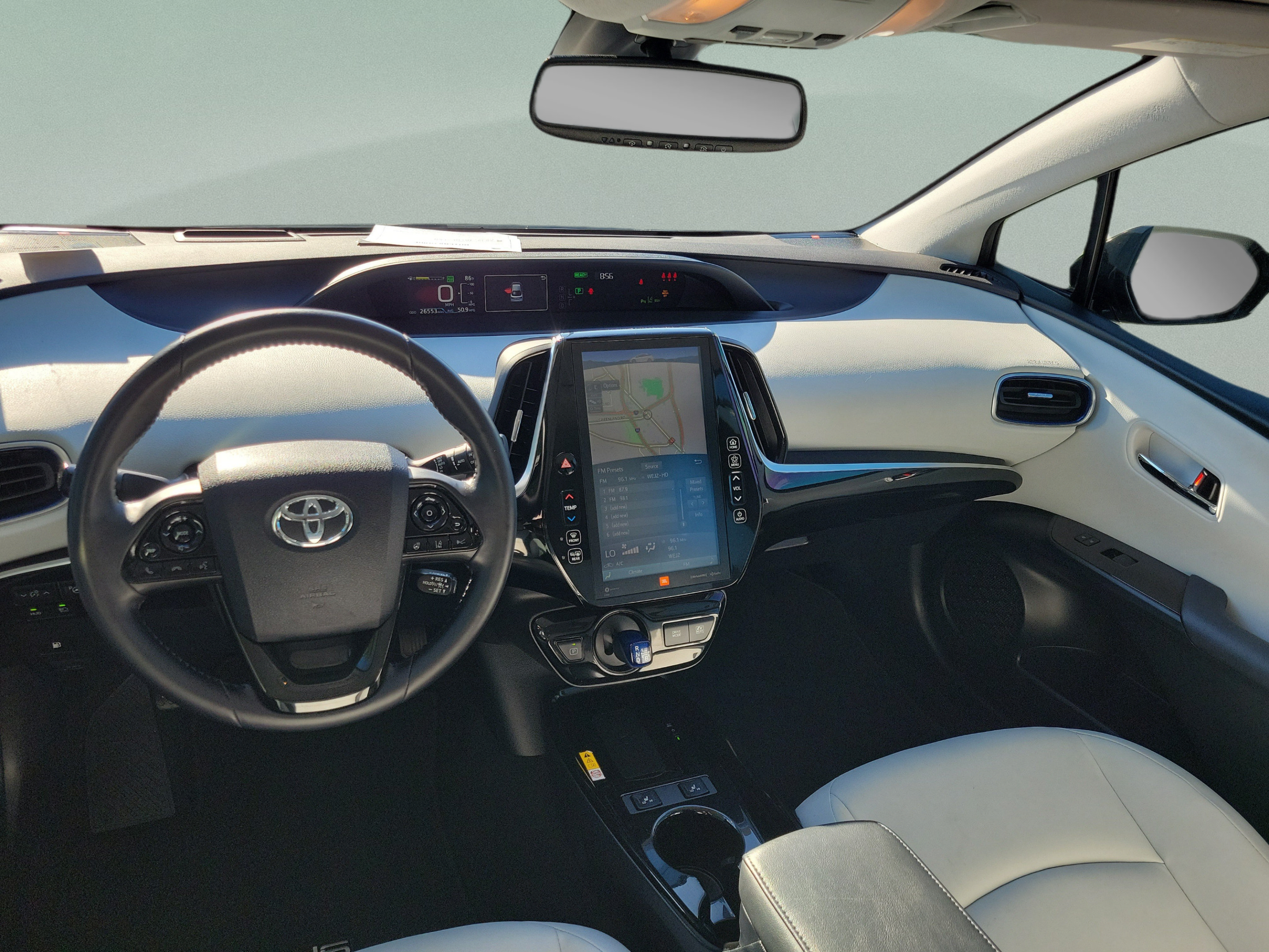 Used 2020 Toyota Prius Limited w/ Premium Convenience Package FWD image 20