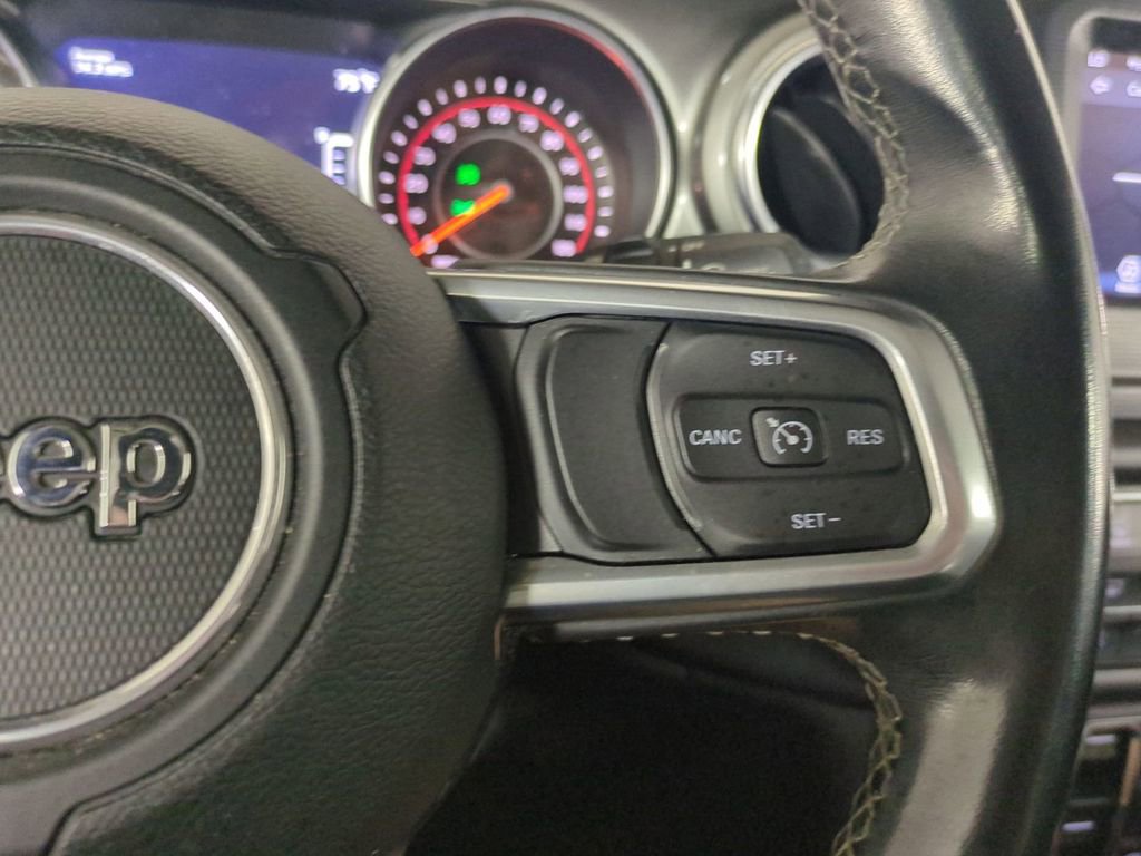 Used 2019 Jeep Wrangler Unlimited Sahara image 31