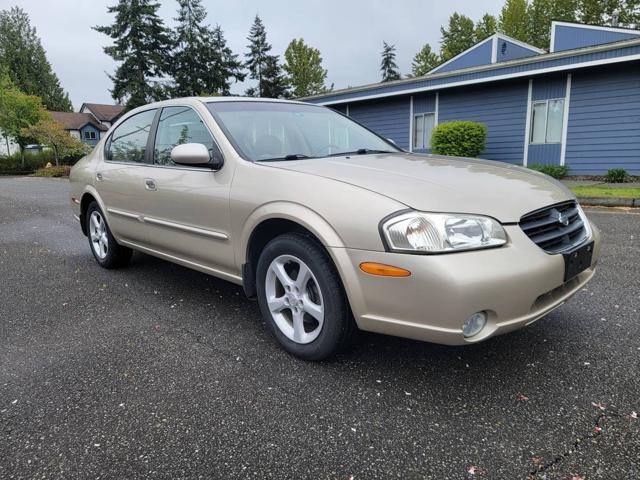 Used 2000 Nissan Maxima GXE image 3