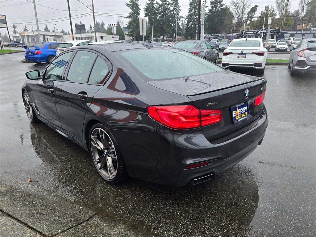 Used 2020 BMW M550i xDrive image 5