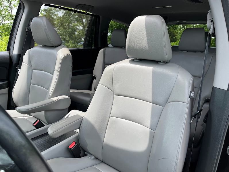 Used 2017 Honda Pilot Touring image 9