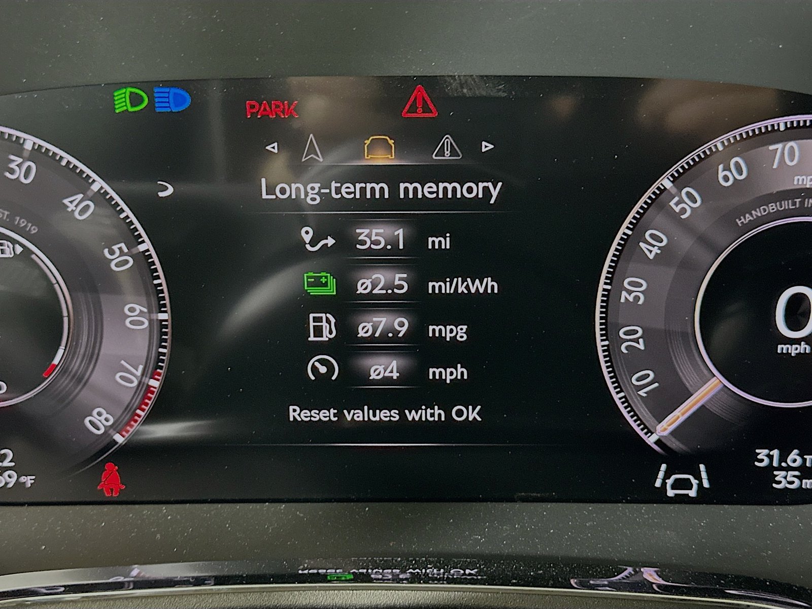 New 2026 Bentley Flying Spur V8 AWD/4WD image 59