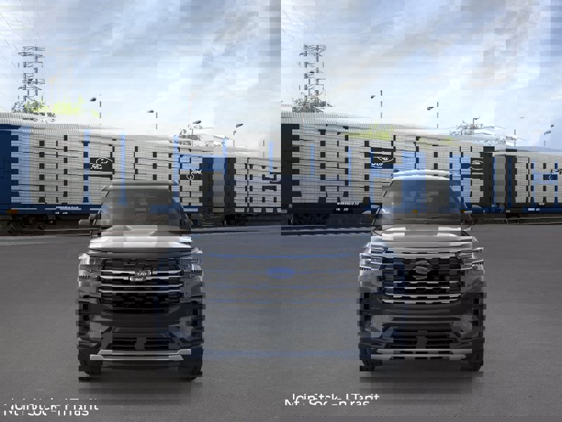 New 2026 Ford Explorer Active AWD/4WD image 6