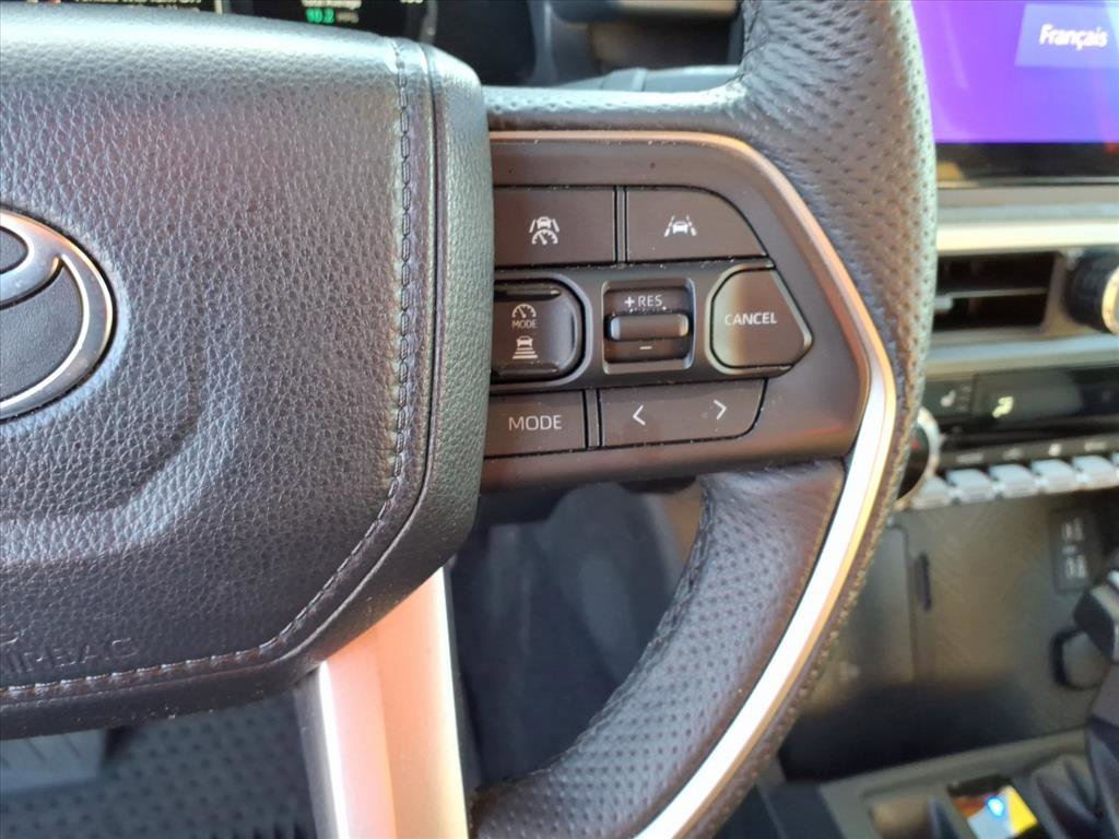 Used 2024 Toyota Tacoma Limited w/ Limited Package (LT) image 30