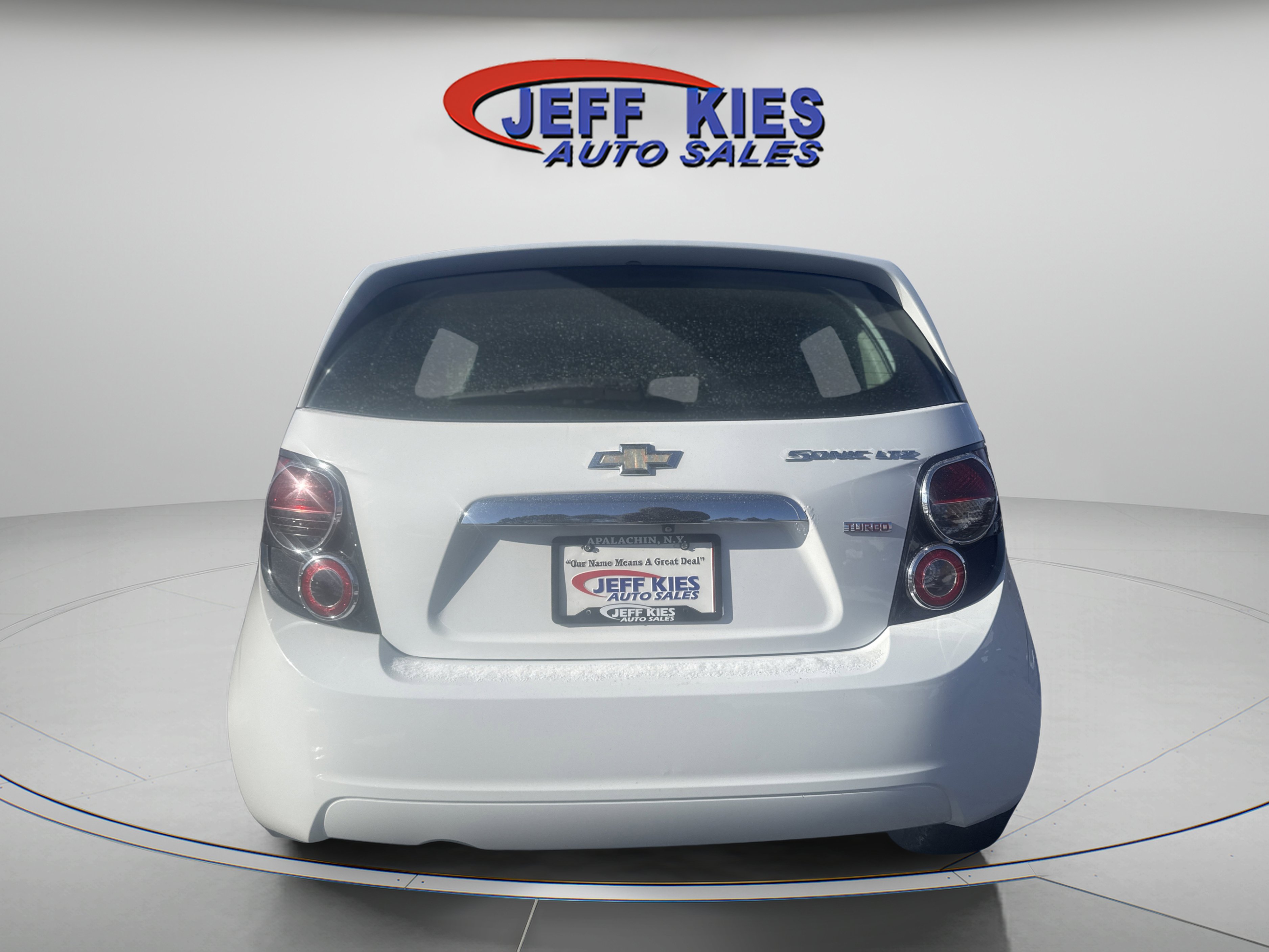 Used 2015 Chevrolet Sonic LTZ image 7