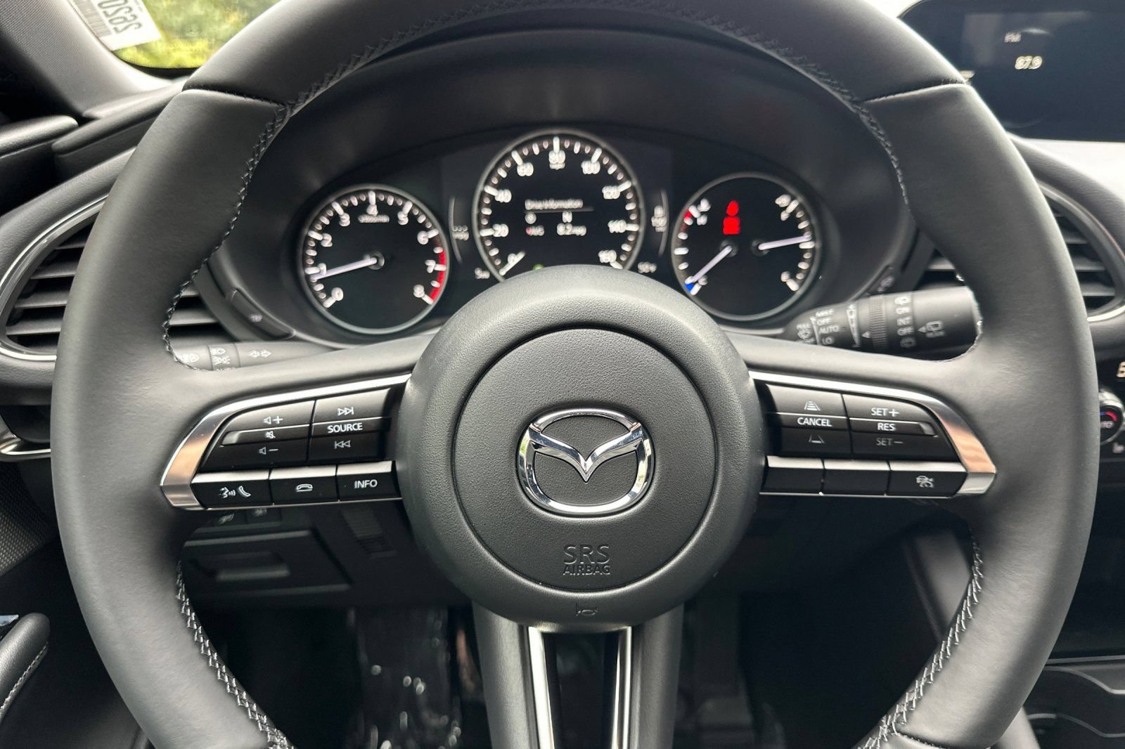 New 2026 MAZDA MAZDA3 2.5 S Hatchback w/ Premium Pkg FWD image 21