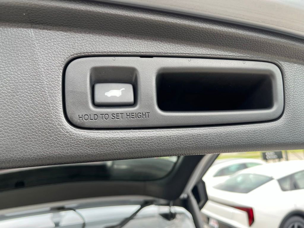 Used 2024 Honda CR-V Sport Touring image 33