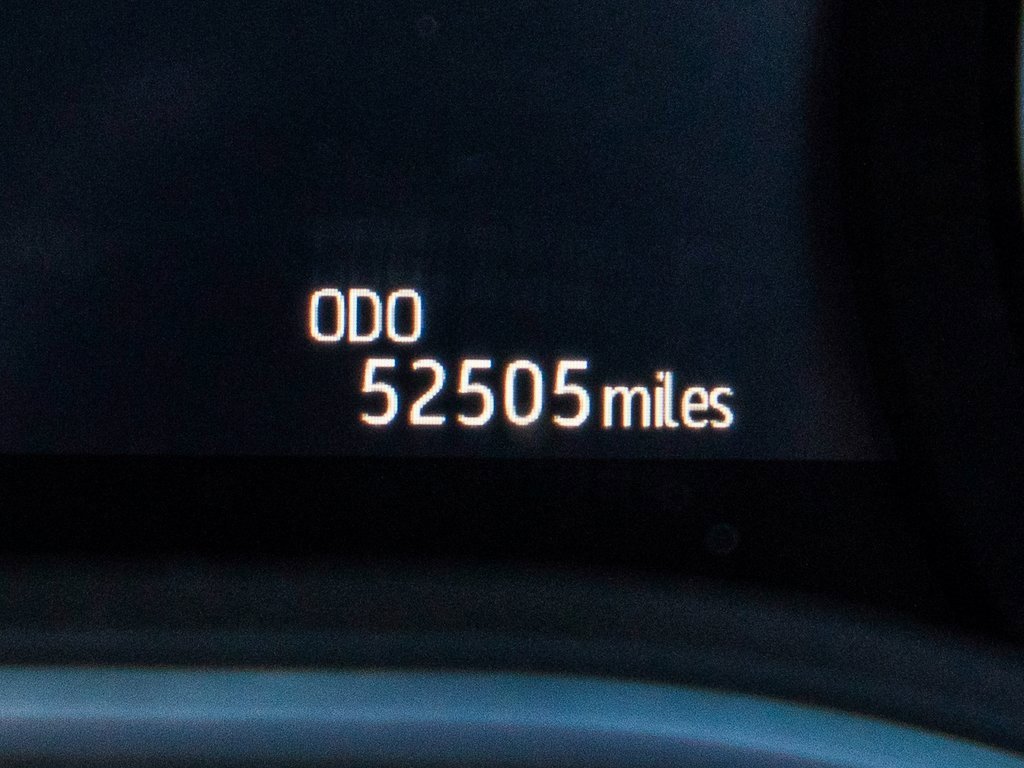 Used 2019 Toyota Avalon XSE image 30