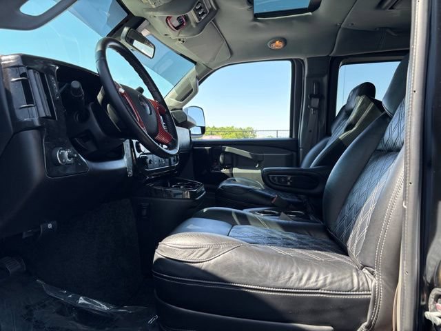 Used 2021 GMC Savana 2500 w/ Enhanced Convenience Package RWD image 16