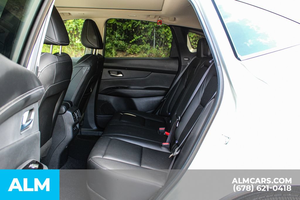 Used 2025 Nissan Murano SL AWD/4WD image 17