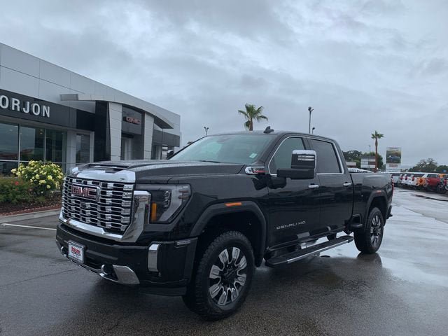 New 2026 GMC Sierra 2500 Denali w/ Technology Package AWD/4WD image 2