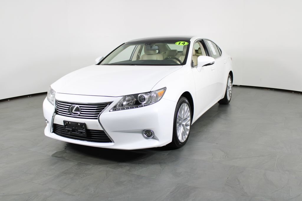 Used 2014 Lexus ES 350 w/ Ultra Luxury Package