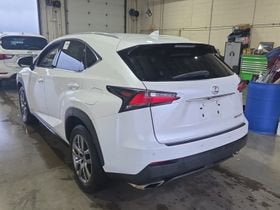 Used 2016 Lexus NX 200t FWD w/ Luxury Package image 2