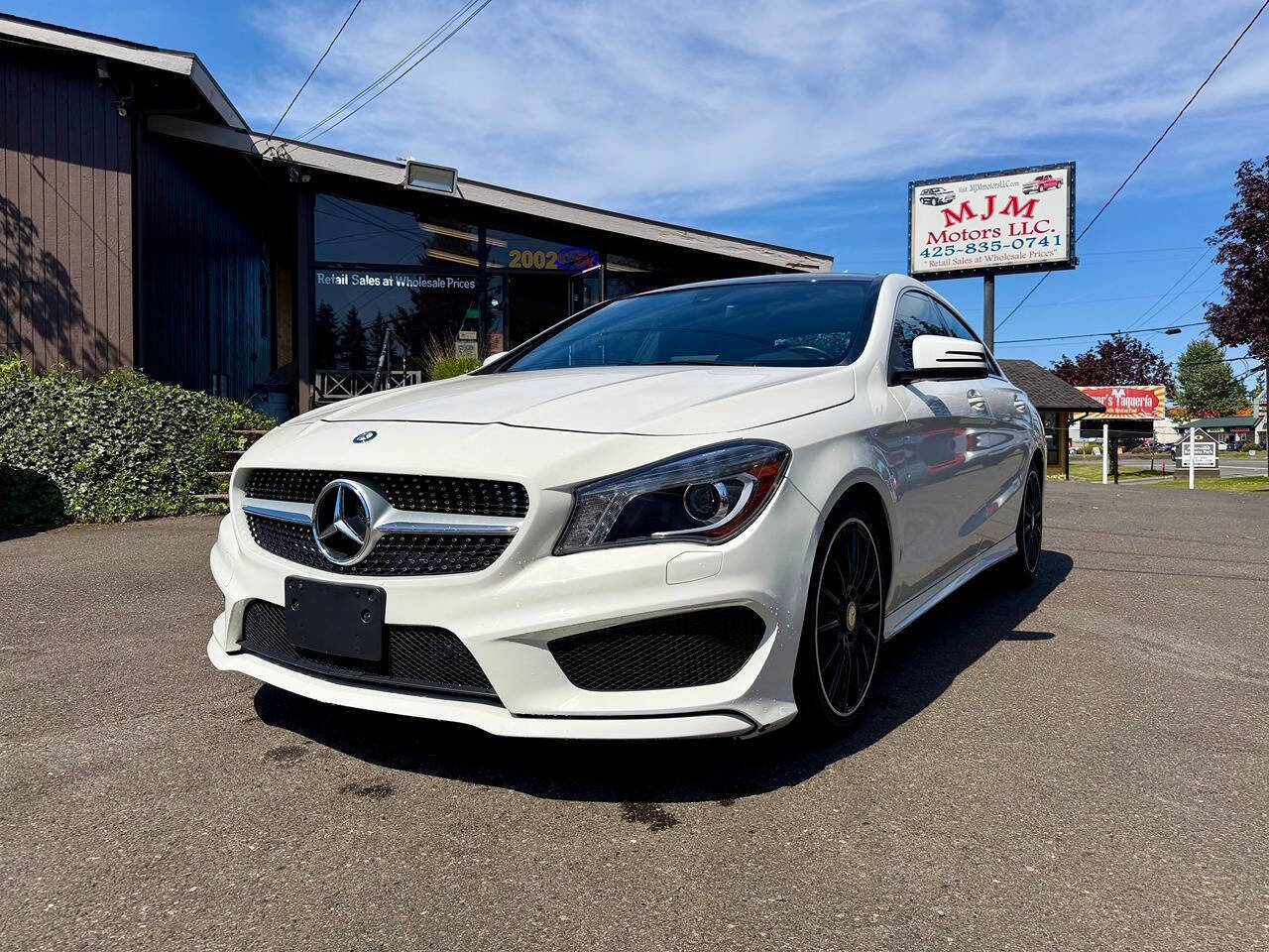 Used 2015 Mercedes-Benz CLA 250 image 2